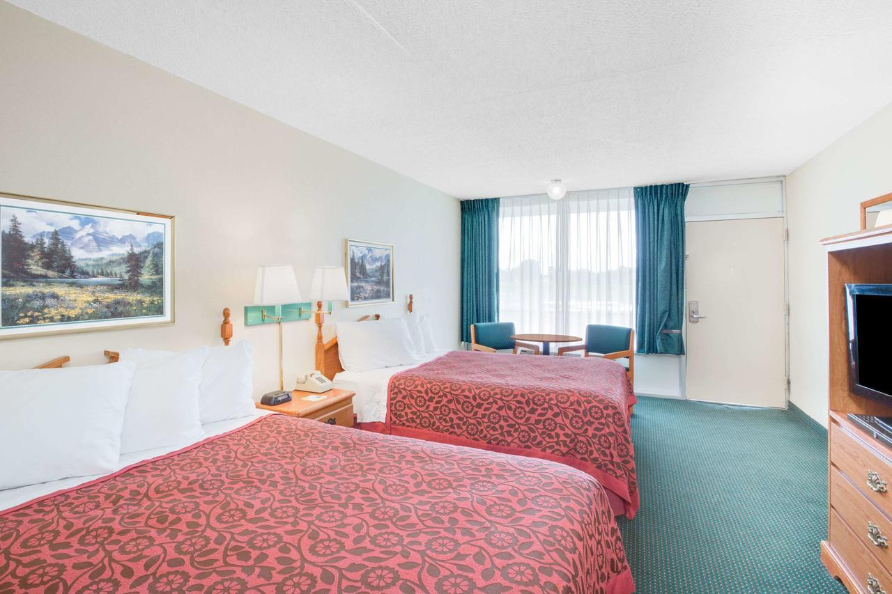 Days Inn By Wyndham Νιούπορτ Εξωτερικό φωτογραφία
